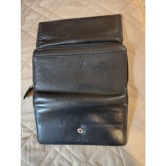 Hato Hasi Buxton GENUINE Black Leather wallet with side stiching and snap closur - Picture 6 of 8